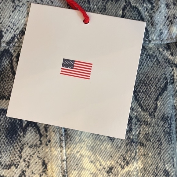 Toast Jeans Zip Front Snakeskin Print Skirt - Picture 10 of 13